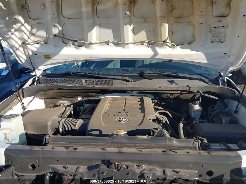 2013 TOYOTA TUNDRA 4WD TRUCK 5TFUM5F17DX046201