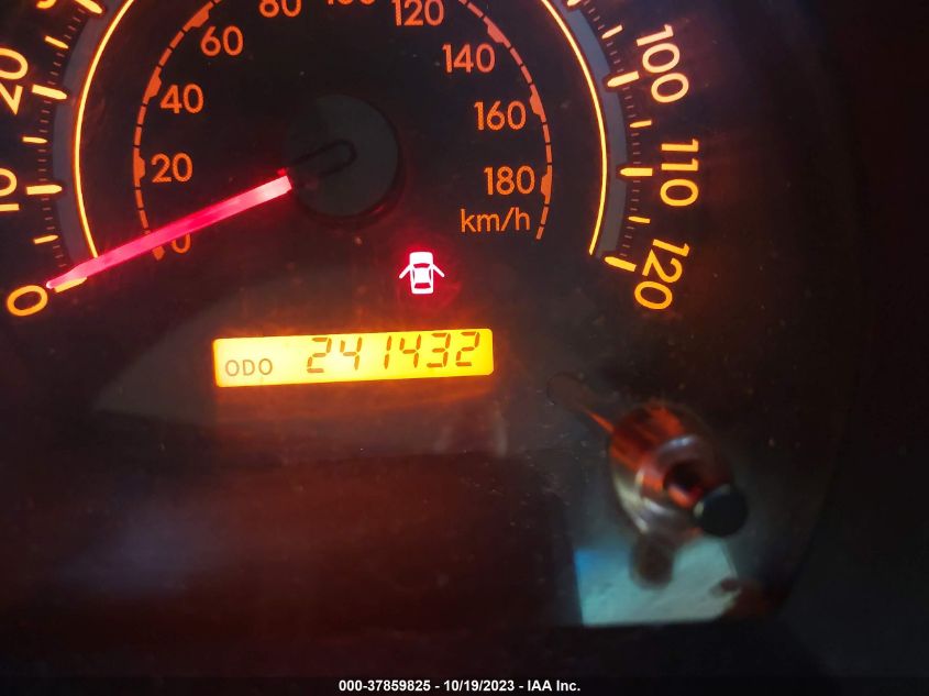 2013 TOYOTA TUNDRA 4WD TRUCK 5TFUM5F17DX046201