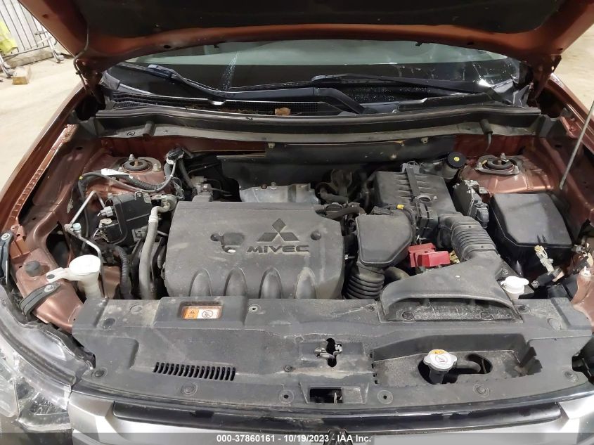 2015 MITSUBISHI OUTLANDER SE - JA4AZ3A39FZ010982