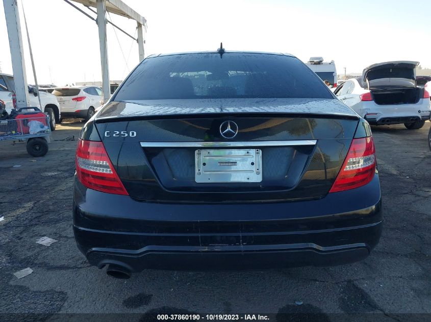2014 MERCEDES-BENZ C-CLASS C 250 - WDDGF4HB2EA935683