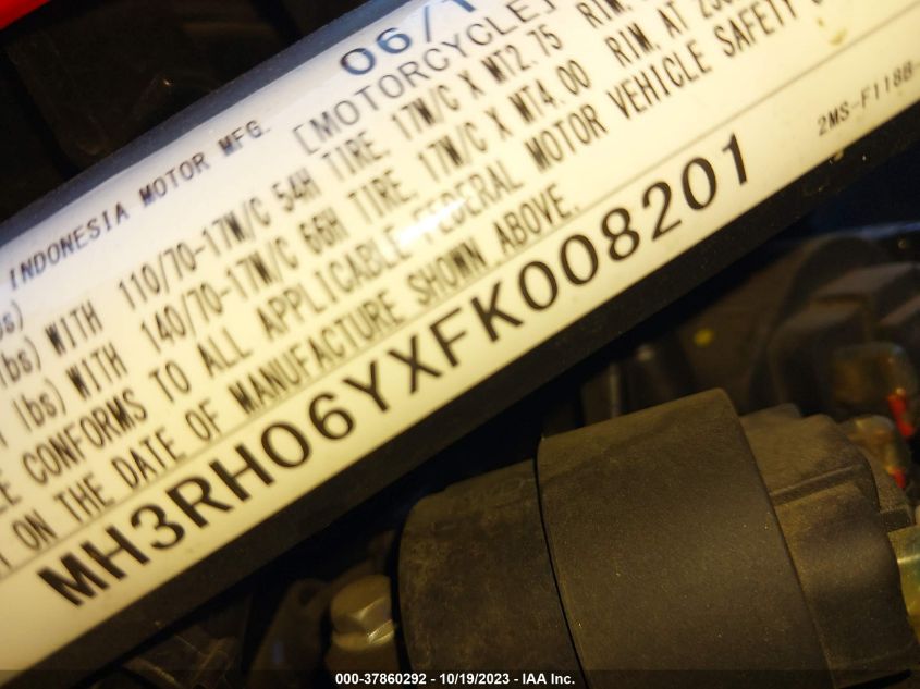 2015 YAMAHA YZFR3 MH3RH06YXFK008201