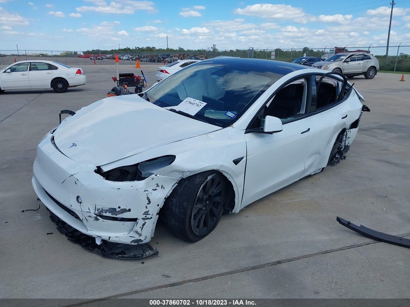 VIN 7SAYGAEE8NF364199 2022 TESLA MODEL Y LONG RANGE