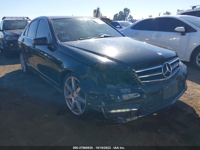 2014 MERCEDES-BENZ C 250 SPORT/LUXURY - WDDGF4HB1EA957092