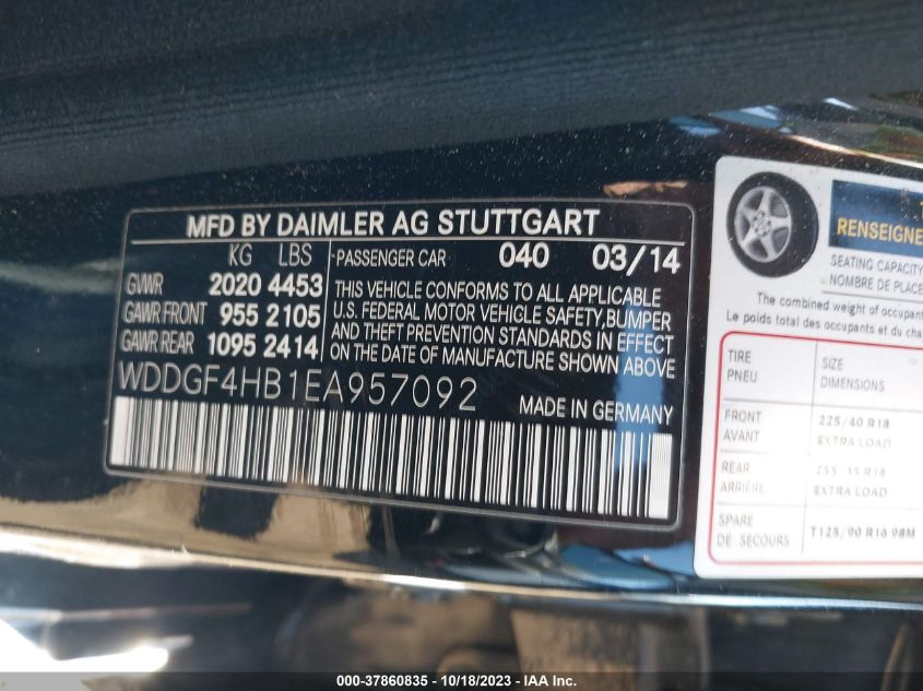 2014 MERCEDES-BENZ C 250 SPORT/LUXURY WDDGF4HB1EA957092