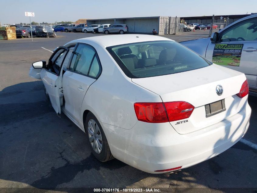 2014 VOLKSWAGEN JETTA SEDAN S 3VW2K7AJ0EM375973