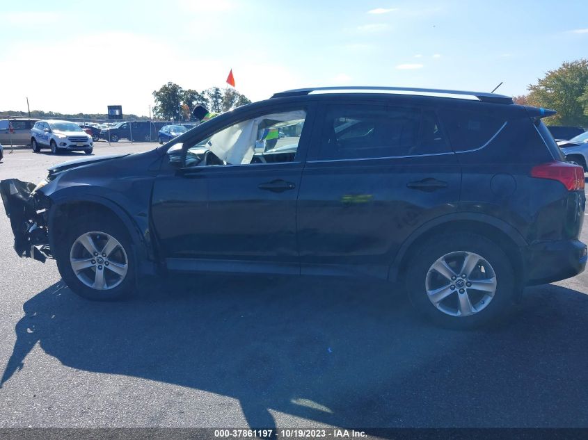2015 TOYOTA RAV4 XLE - 2T3RFREV3FW232661