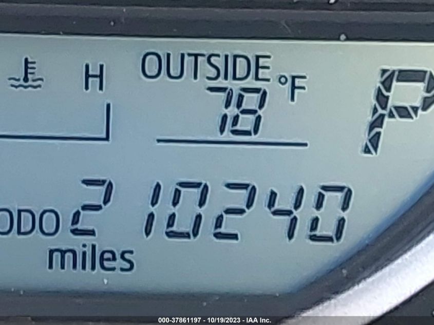 2015 TOYOTA RAV4 XLE - 2T3RFREV3FW232661