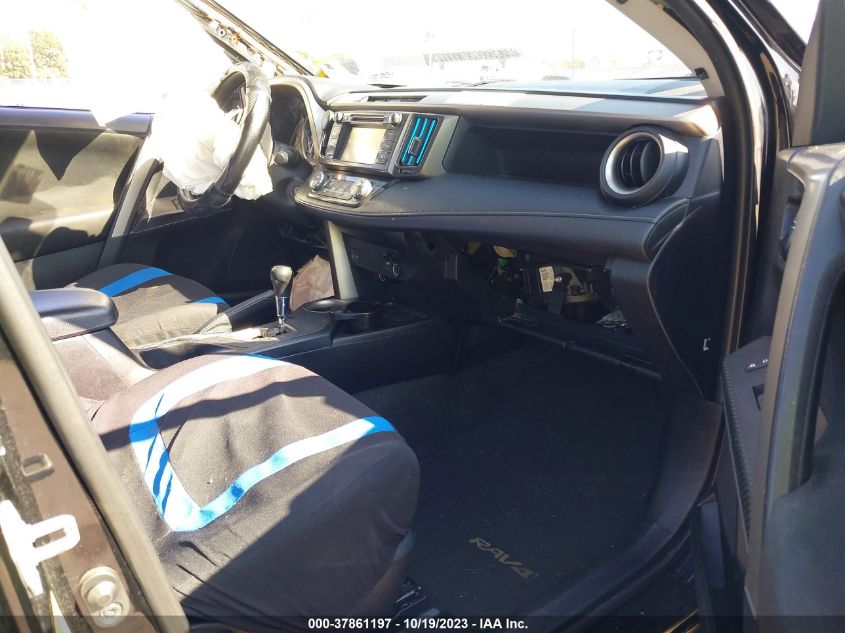 2015 TOYOTA RAV4 XLE - 2T3RFREV3FW232661
