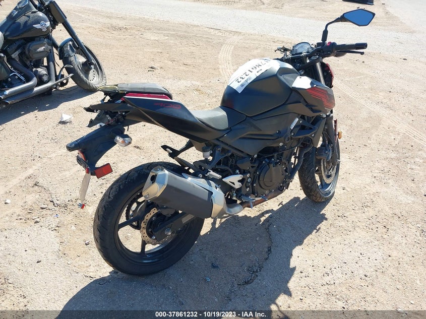 VIN JKAERKD15KDA41954 2019 KAWASAKI ER400 D