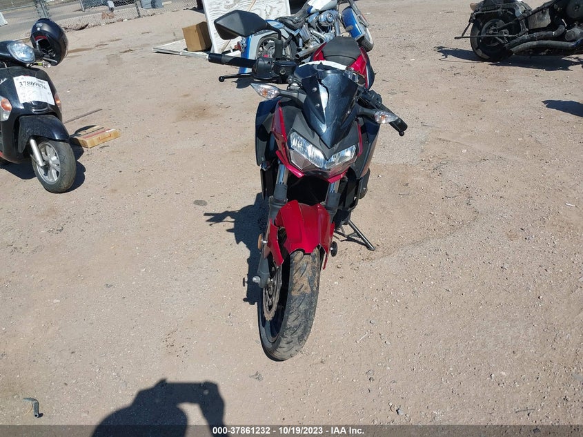 VIN JKAERKD15KDA41954 2019 KAWASAKI ER400 D