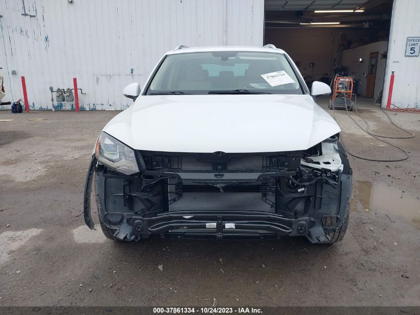 2013 VOLKSWAGEN TOUAREG SPORT W/NAV - WVGEF9BP0DD004014