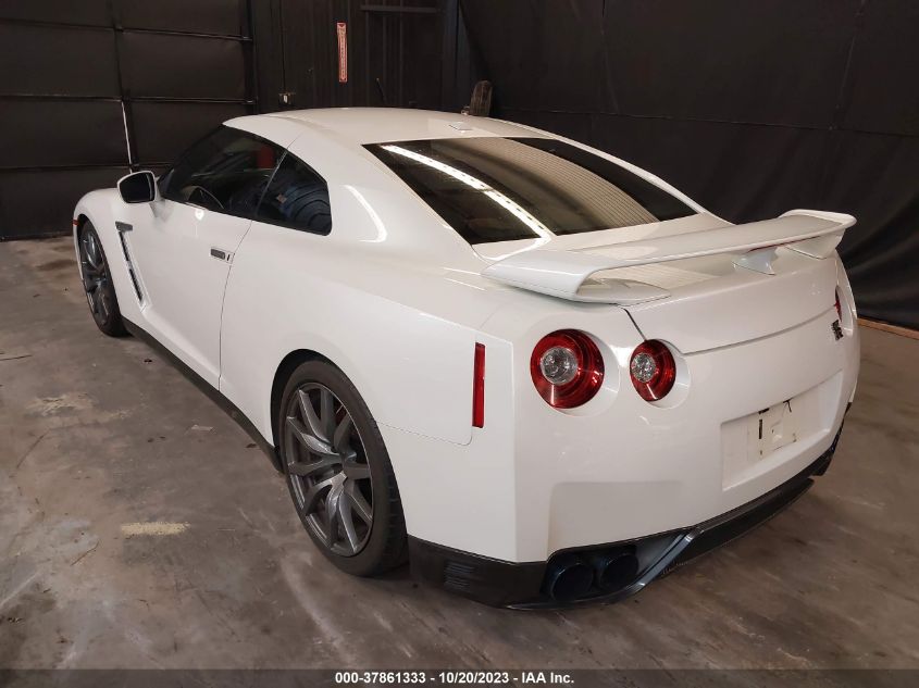 2015 NISSAN GT-R PREMIUM JN1AR5EFXFM280373