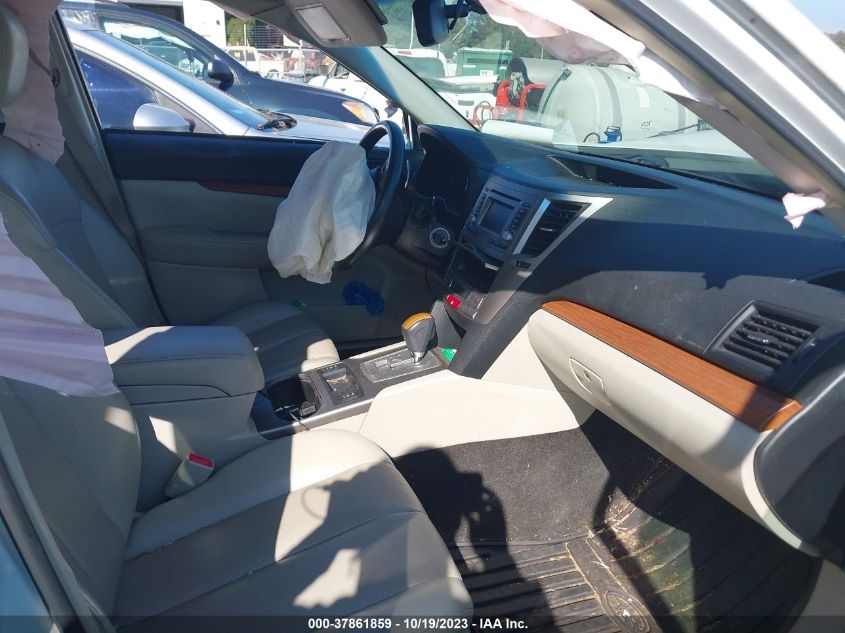 2014 SUBARU OUTBACK 2.5I LIMITED - 4S4BRCLC1E3275626