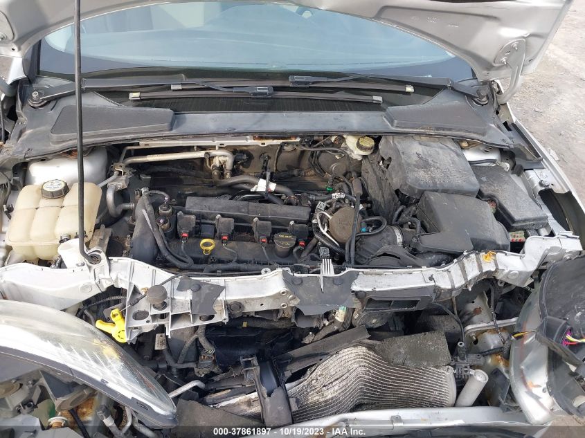 2013 FORD FOCUS SE - 1FADP3F21DL306870