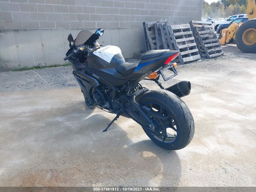 2018 SUZUKI GSX-R1000 JS1DM11B7J2100172