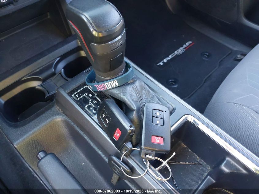 2019 TOYOTA TACOMA 4WD SR/SR5/TRD SPORT 3TMCZ5AN4KM269368