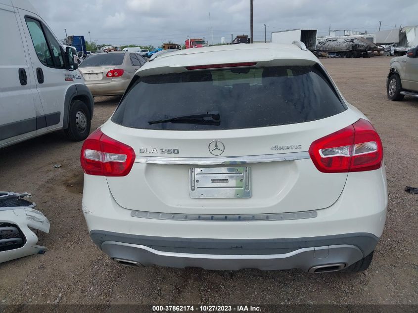 2018 MERCEDES-BENZ GLA 250 - WDCTG4GB8JJ372747