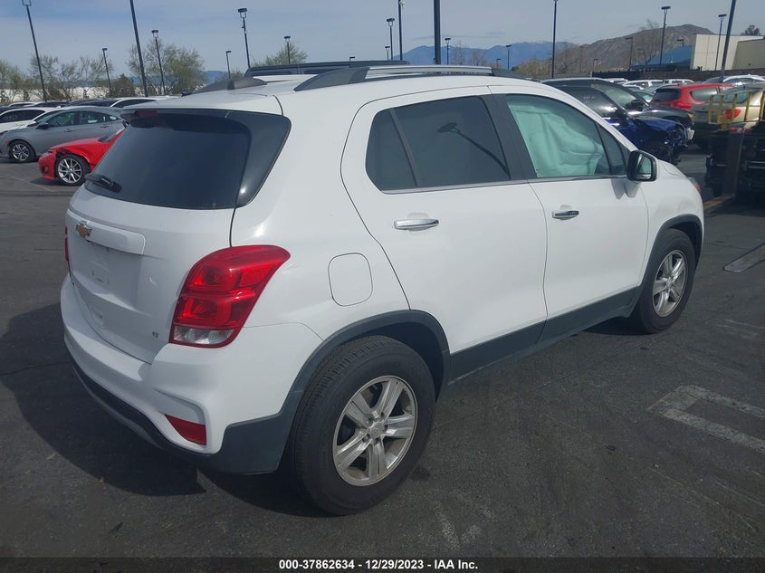VIN 3GNCJLSB0LL310769 2020 CHEVROLET TRAX 1LT