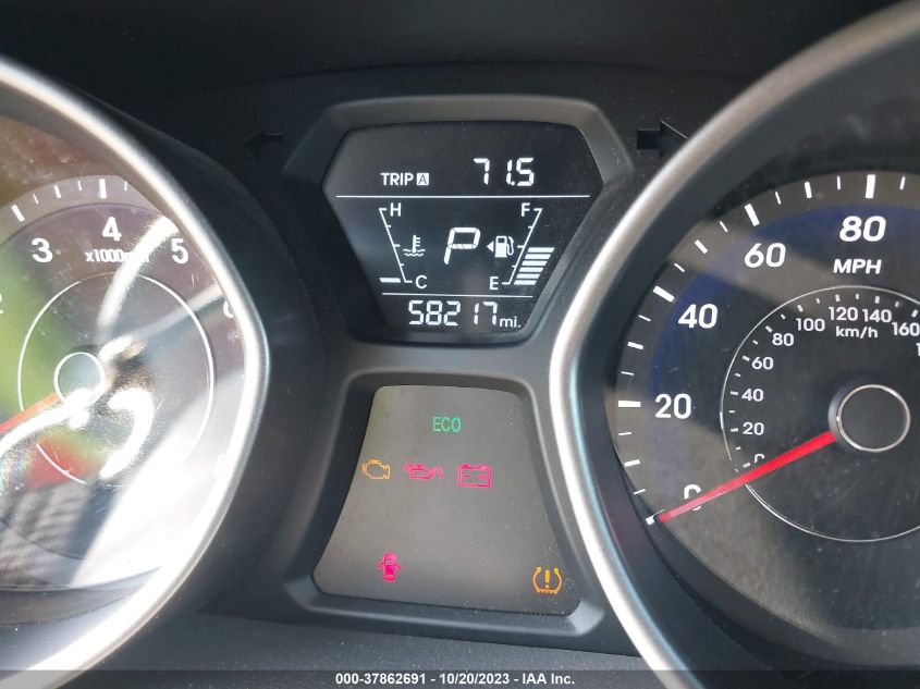 2016 HYUNDAI ELANTRA SE - 5NPDH4AE2GH724975