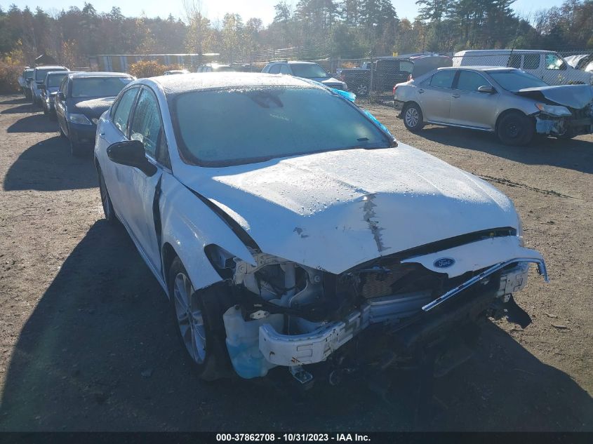 2020 FORD FUSION SE - 3FA6P0HD7LR136407