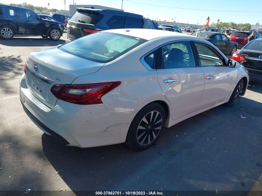 VIN 1N4AL3AP3JC214964 2018 NISSAN ALTIMA 2.5 SL