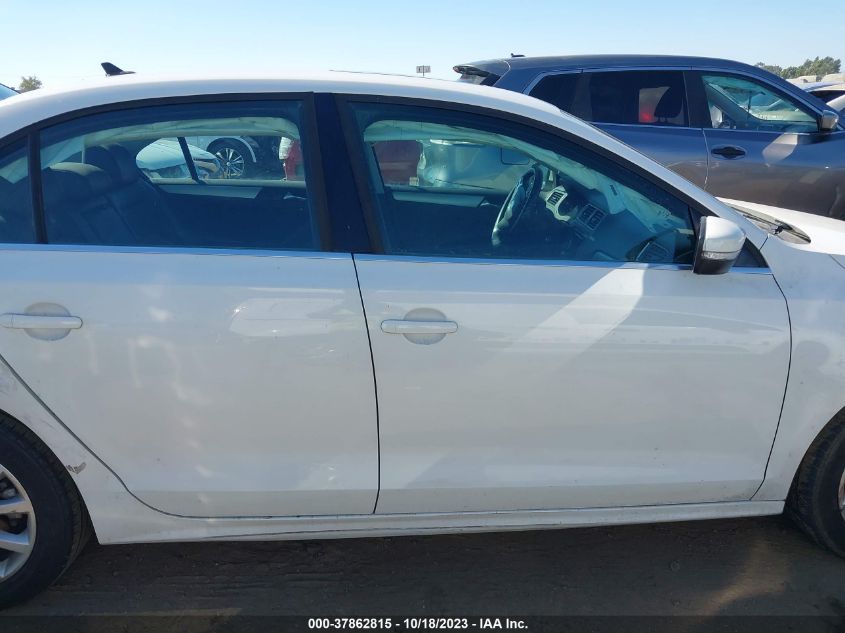 2013 VOLKSWAGEN JETTA SEDAN SE W/CONVENIENCE/SUNROOF 3VWDP7AJ2DM415866