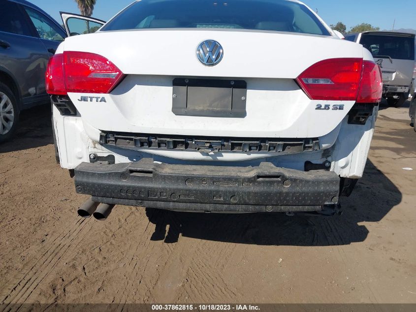 2013 VOLKSWAGEN JETTA SEDAN SE W/CONVENIENCE/SUNROOF 3VWDP7AJ2DM415866