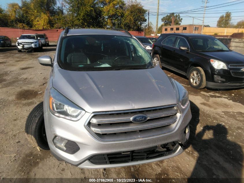 2017 FORD ESCAPE SE - 1FMCU0G96HUA92298