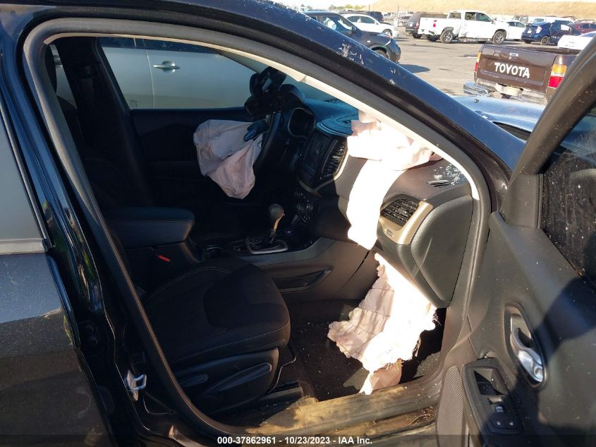 2015 JEEP CHEROKEE LATITUDE - 1C4PJMCB2FW740171