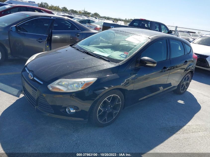 2014 FORD FOCUS SE - 1FADP3K24EL381179