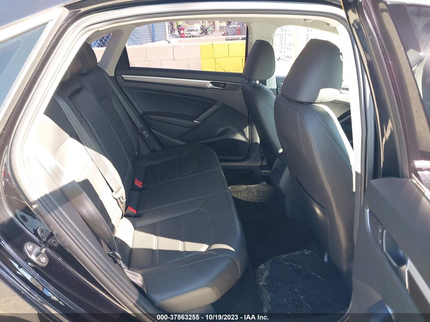 VIN 1VWDT7A31HC086565 2017 VOLKSWAGEN PASSAT R-LINE W/COMFORT PKG
