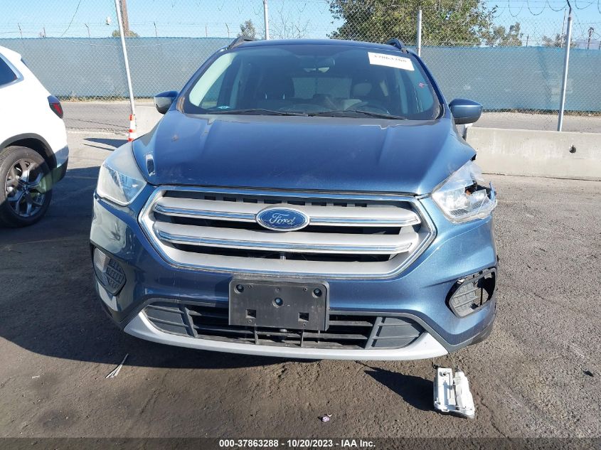 2018 FORD ESCAPE SE - 1FMCU0GD1JUB15853