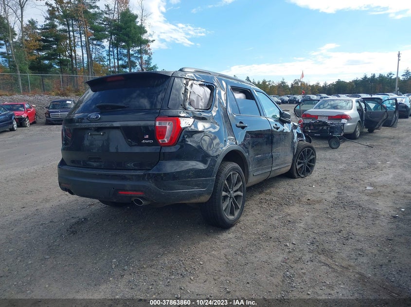 VIN 1FM5K8D86KGA34724 2019 FORD EXPLORER XLT