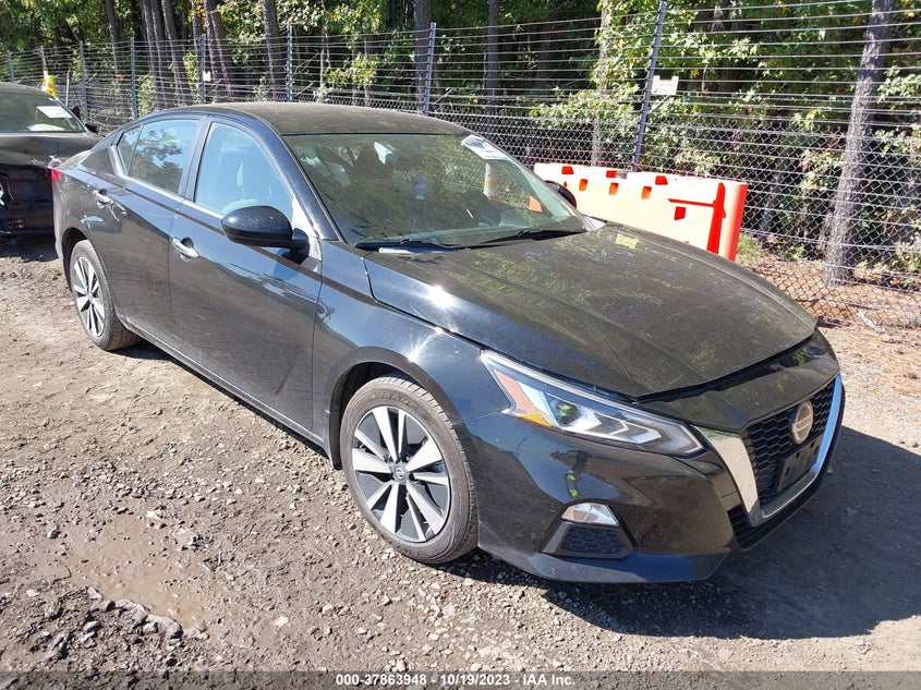VIN 1N4BL4DV3MN303060 2021 NISSAN ALTIMA 2.5 SV