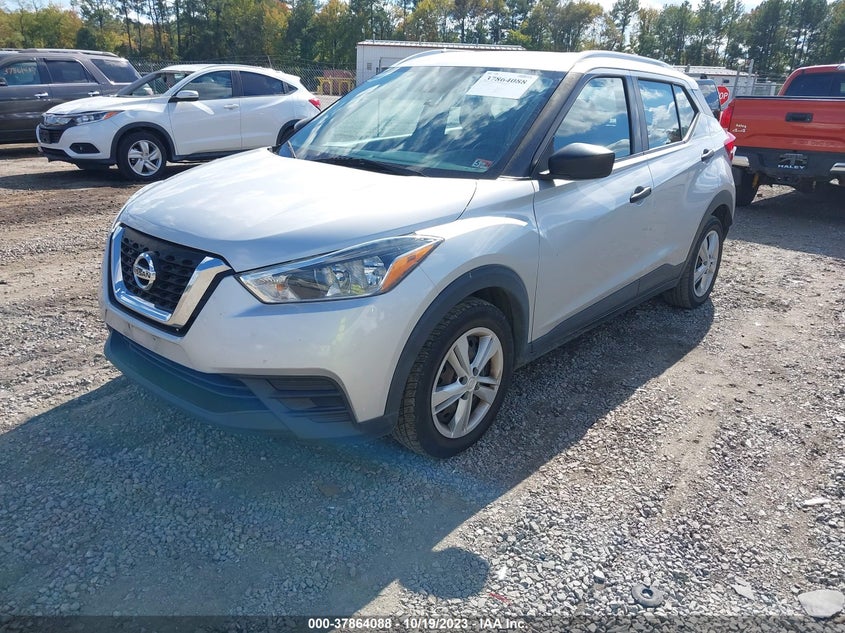 VIN 3N1CP5CU4KL499527 2019 NISSAN KICKS S