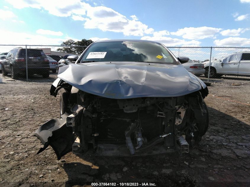 2015 CHRYSLER 200 C - 1C3CCCCG5FN515400
