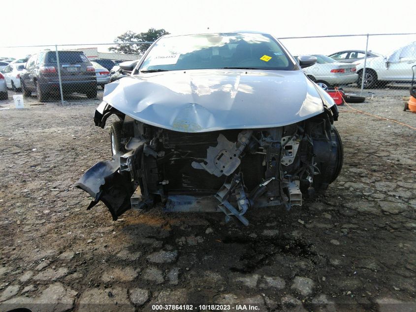 2015 CHRYSLER 200 C - 1C3CCCCG5FN515400