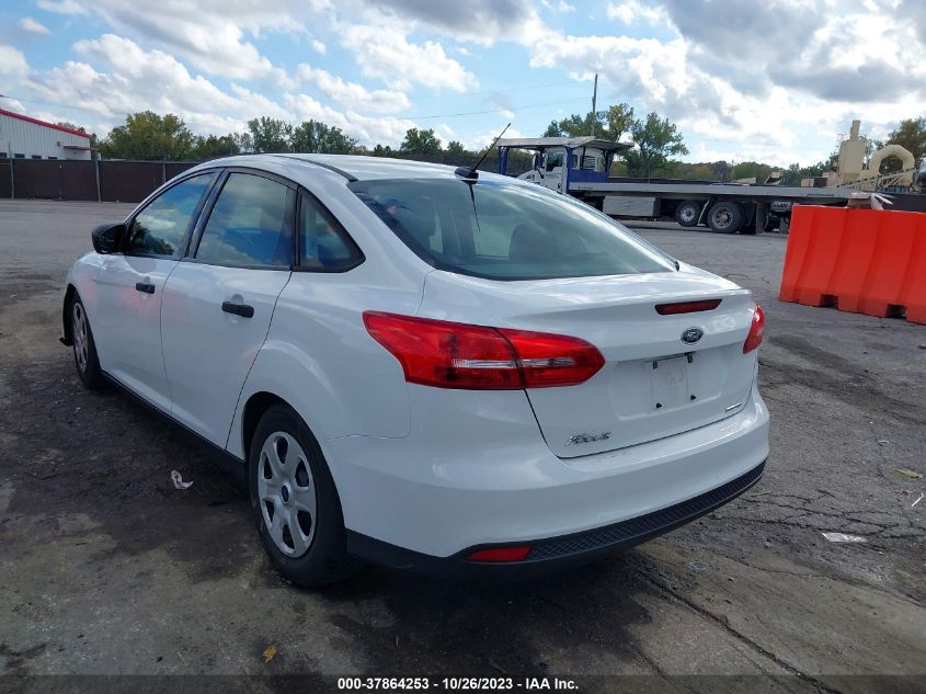 2015 FORD FOCUS S - 1FADP3E28FL375978