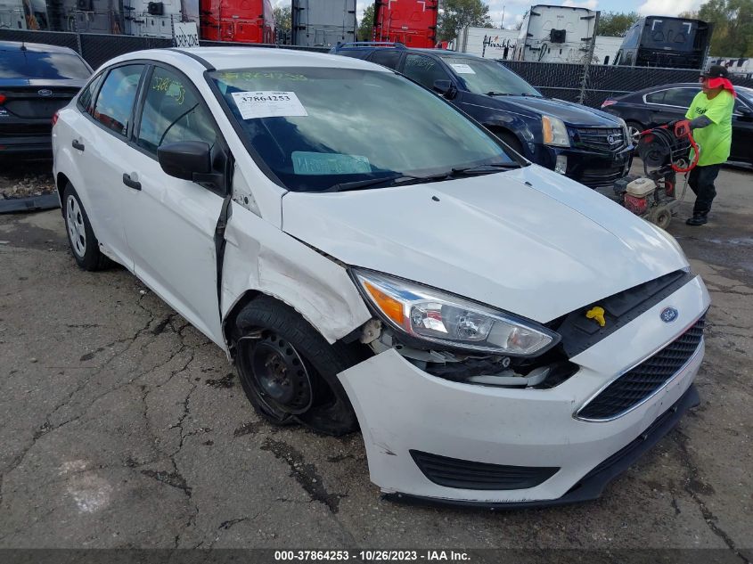 2015 FORD FOCUS S - 1FADP3E28FL375978