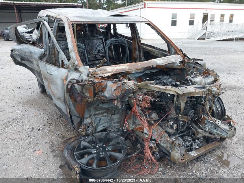 2019 DODGE DURANGO SXT - 1C4RDHAG2KC836352