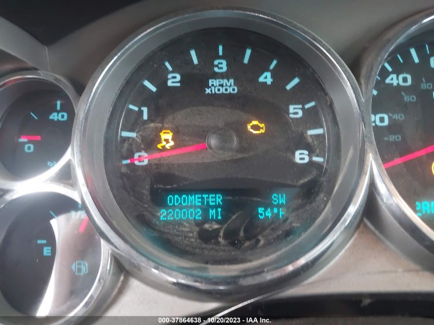 2013 CHEVROLET SILVERADO 1500 LT - 1GCRKSE79DZ220547
