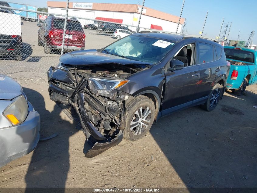 2018 TOYOTA RAV4 LE - JTMZFREV7JJ162685