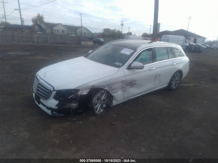 WDDZH6JB3KA634425 Mercedes-Benz E-Class E 450 2