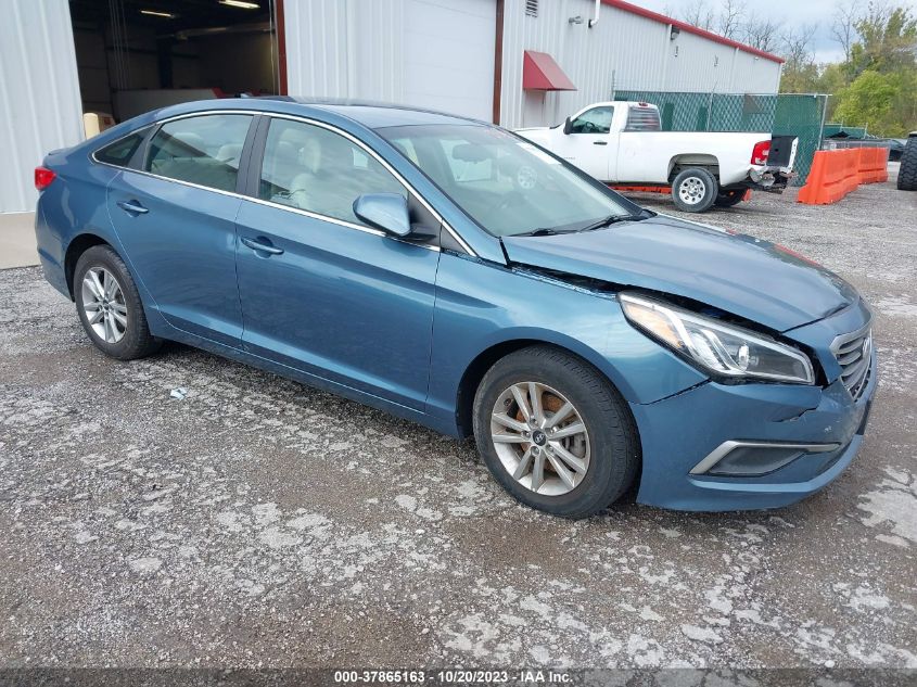 2017 HYUNDAI SONATA SE - 5NPE24AF4HH459637