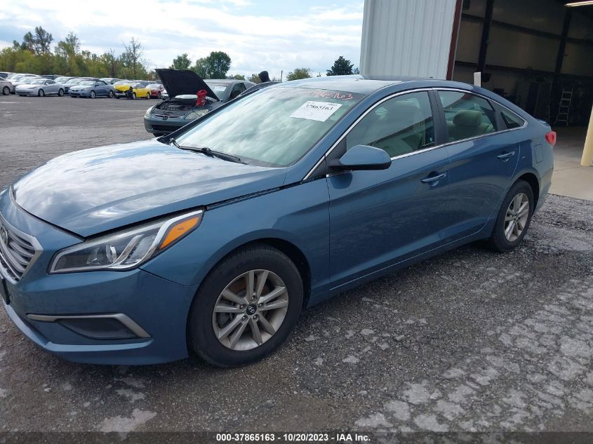 2017 HYUNDAI SONATA SE - 5NPE24AF4HH459637