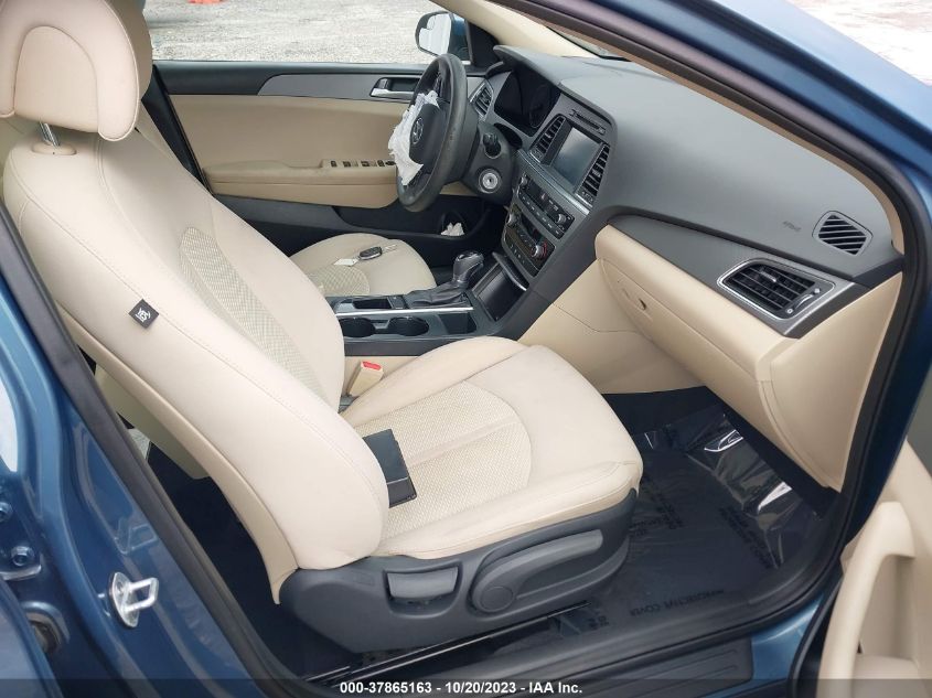 2017 HYUNDAI SONATA SE - 5NPE24AF4HH459637