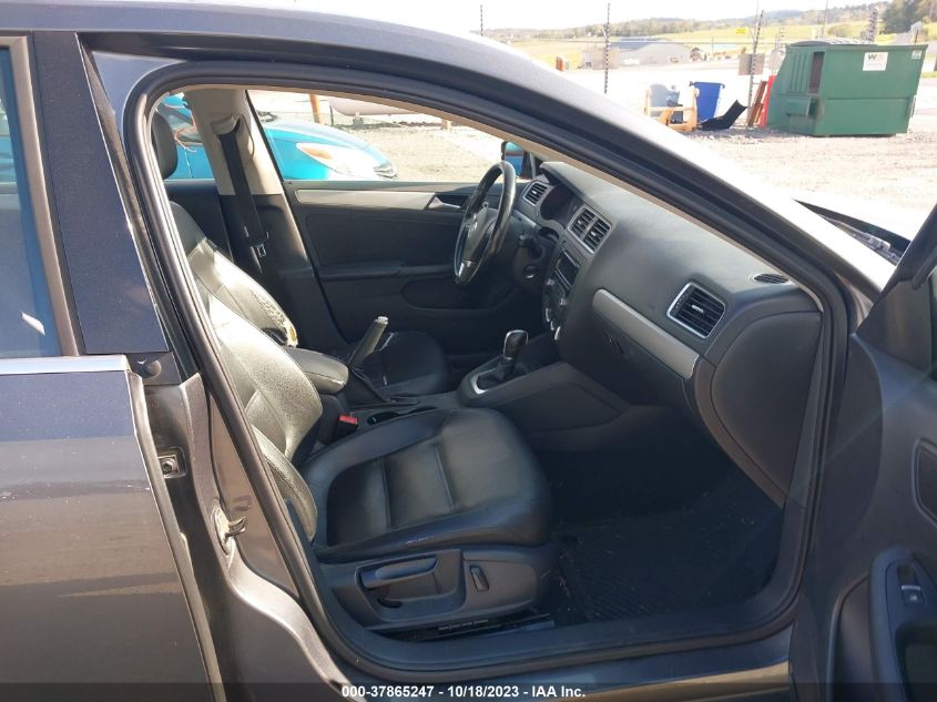 2014 VOLKSWAGEN JETTA SEDAN SE W/CONNECTIVITY 3VWD17AJ5EM285276