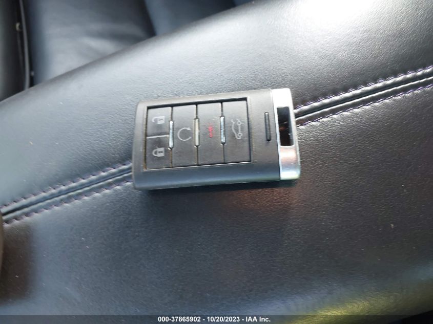 2013 CADILLAC XTS PLATINUM - 2G61V5S38D9100856