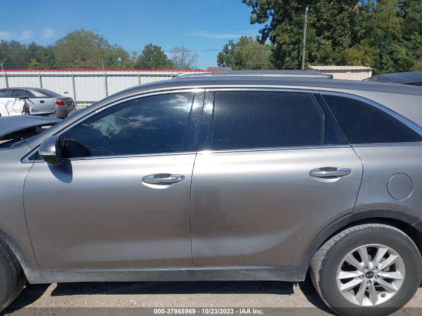 2019 KIA SORENTO LX - 5XYPG4A30KG541508