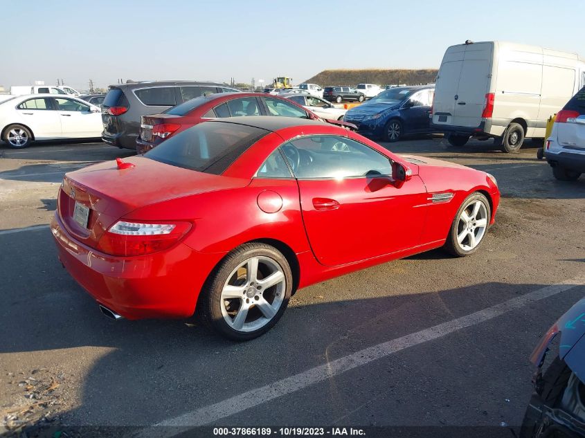 2015 MERCEDES-BENZ SLK-CLASS SLK 250 WDDPK4HA6FF099996